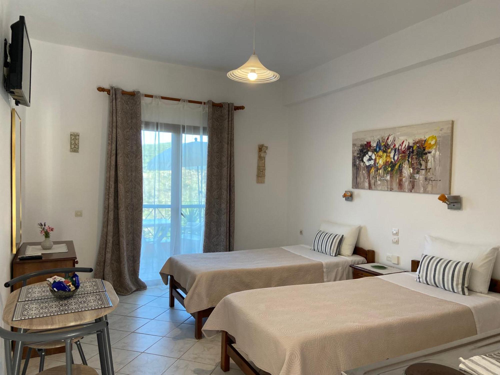 Floros Apartments Ájosz Sztéfanosz Kültér fotó