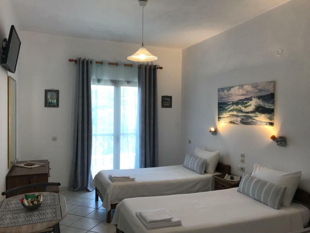Floros Apartments Ájosz Sztéfanosz Kültér fotó