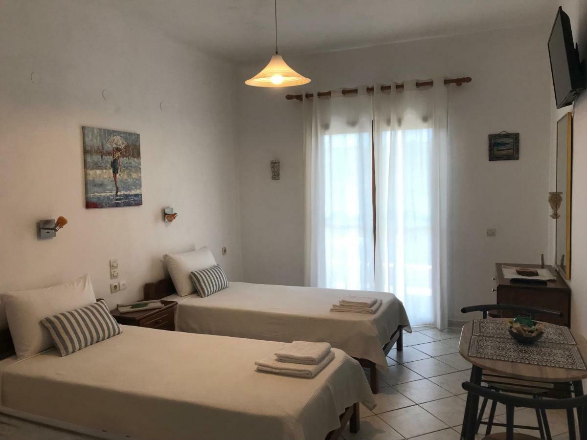 Floros Apartments Ájosz Sztéfanosz Kültér fotó