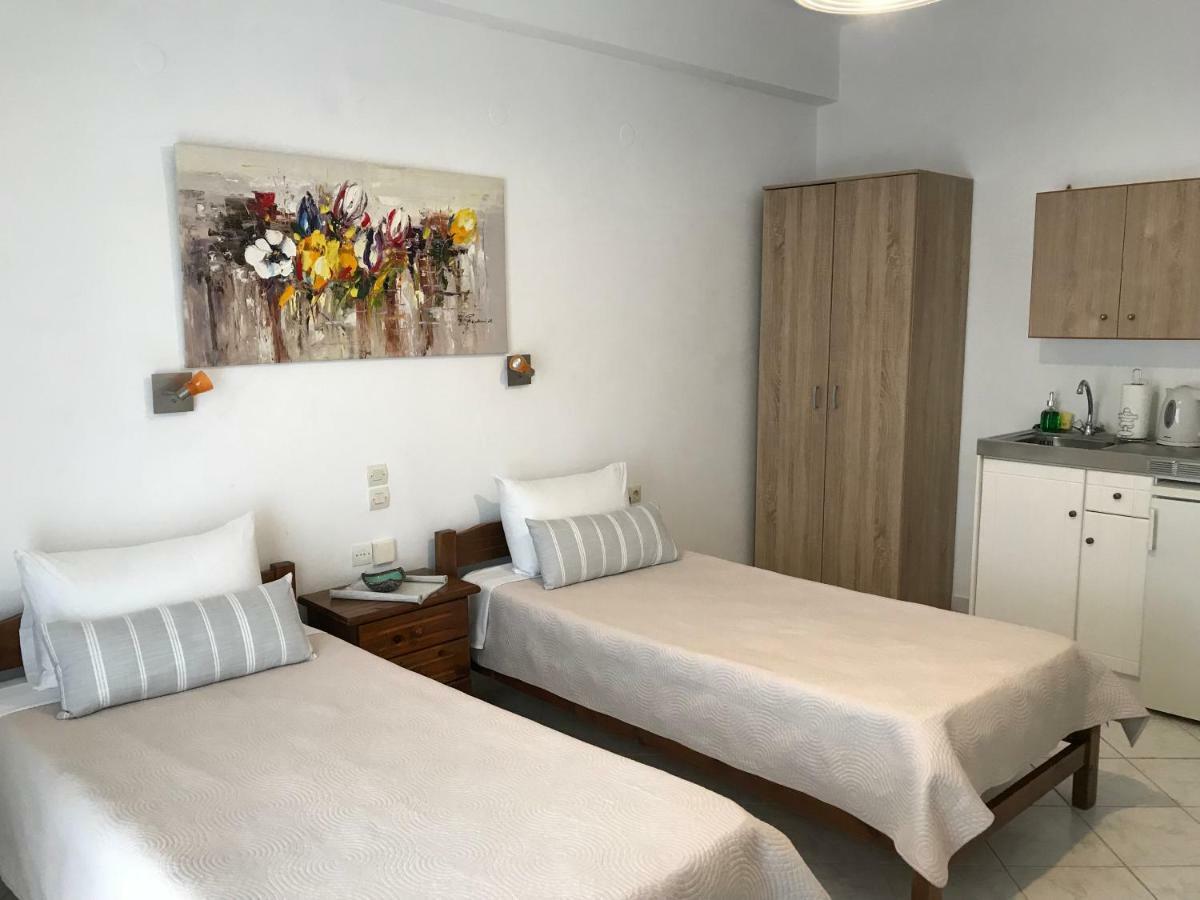 Floros Apartments Ájosz Sztéfanosz Kültér fotó