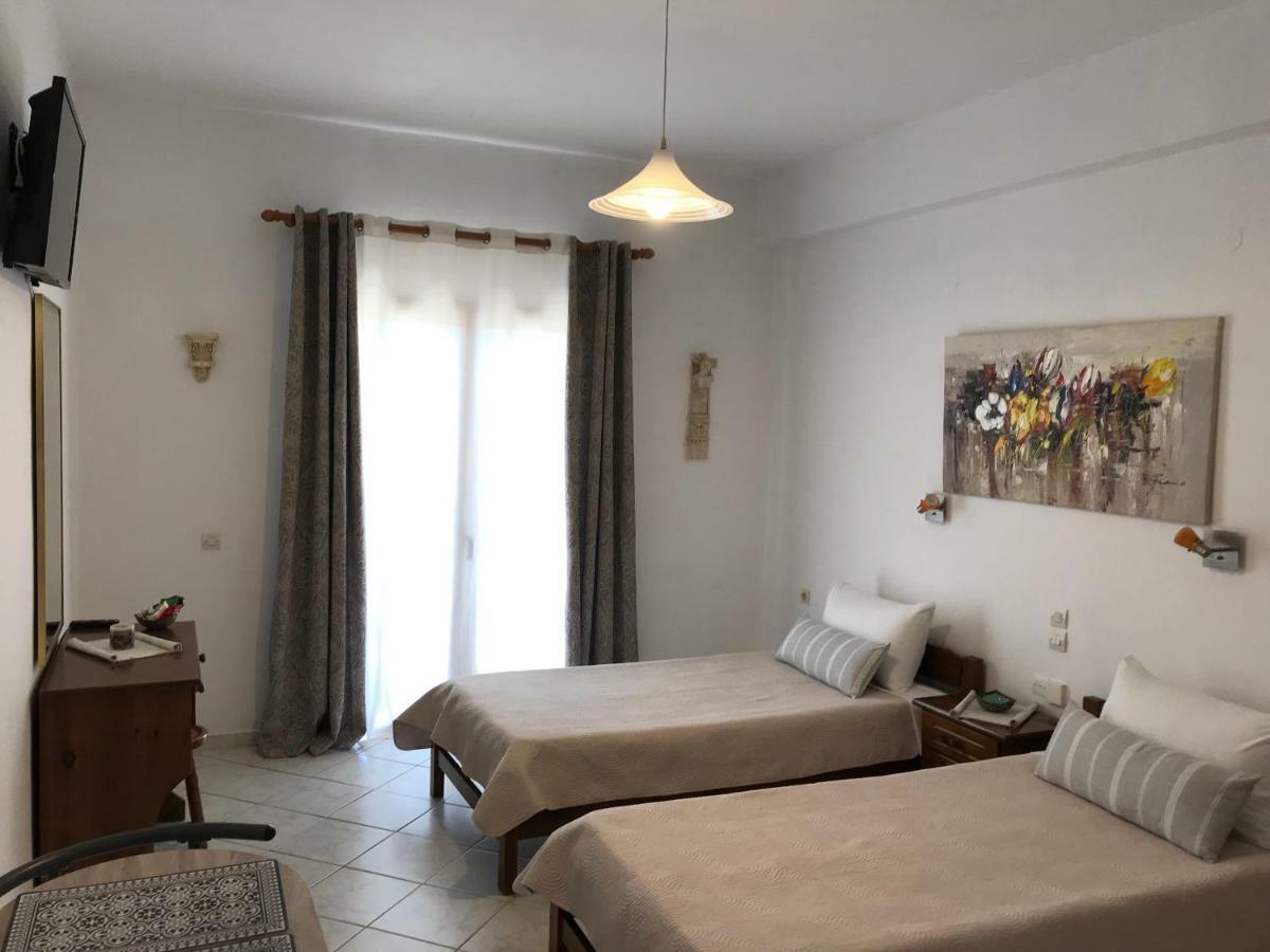 Floros Apartments Ájosz Sztéfanosz Kültér fotó