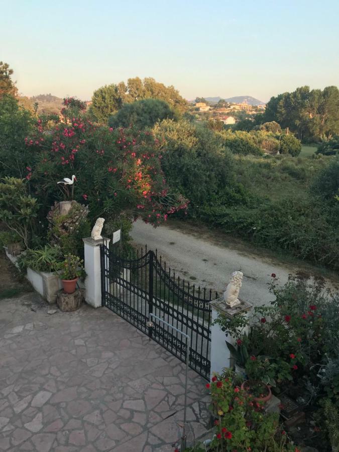 Floros Apartments Ájosz Sztéfanosz Kültér fotó